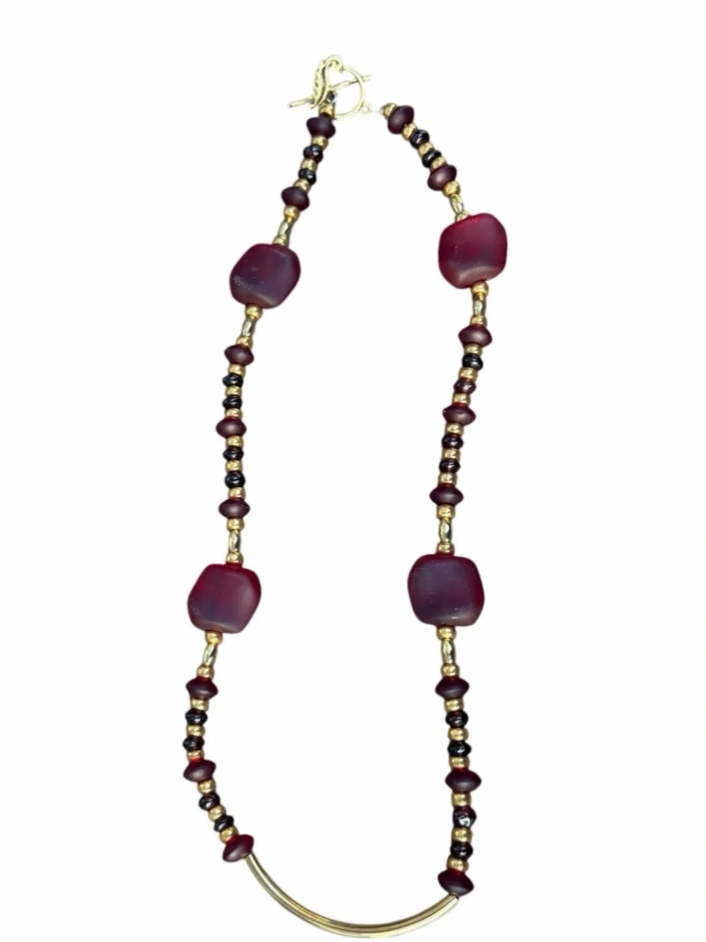 Cranberry Frosted Glass Beaded Necklace 18” Gold Tone Artisan Chic      artisan